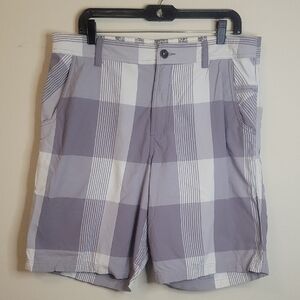 Lululemon Gray Plaid Men's Shorts Sz 36 Good Condition